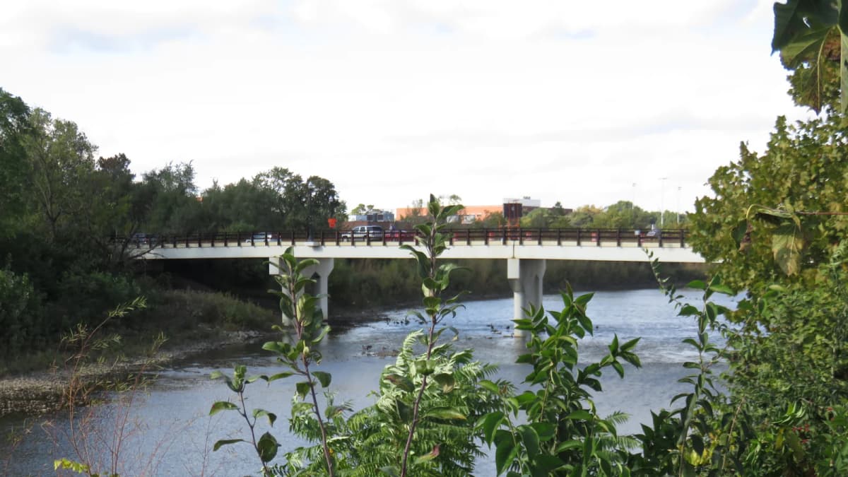 Archival photograph of the John H. Herrick Drive Bridge over the Olentangy River in Columbus in October 2018.